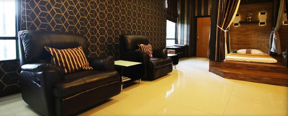 Phitsanulok United Hotel Eksteriør billede