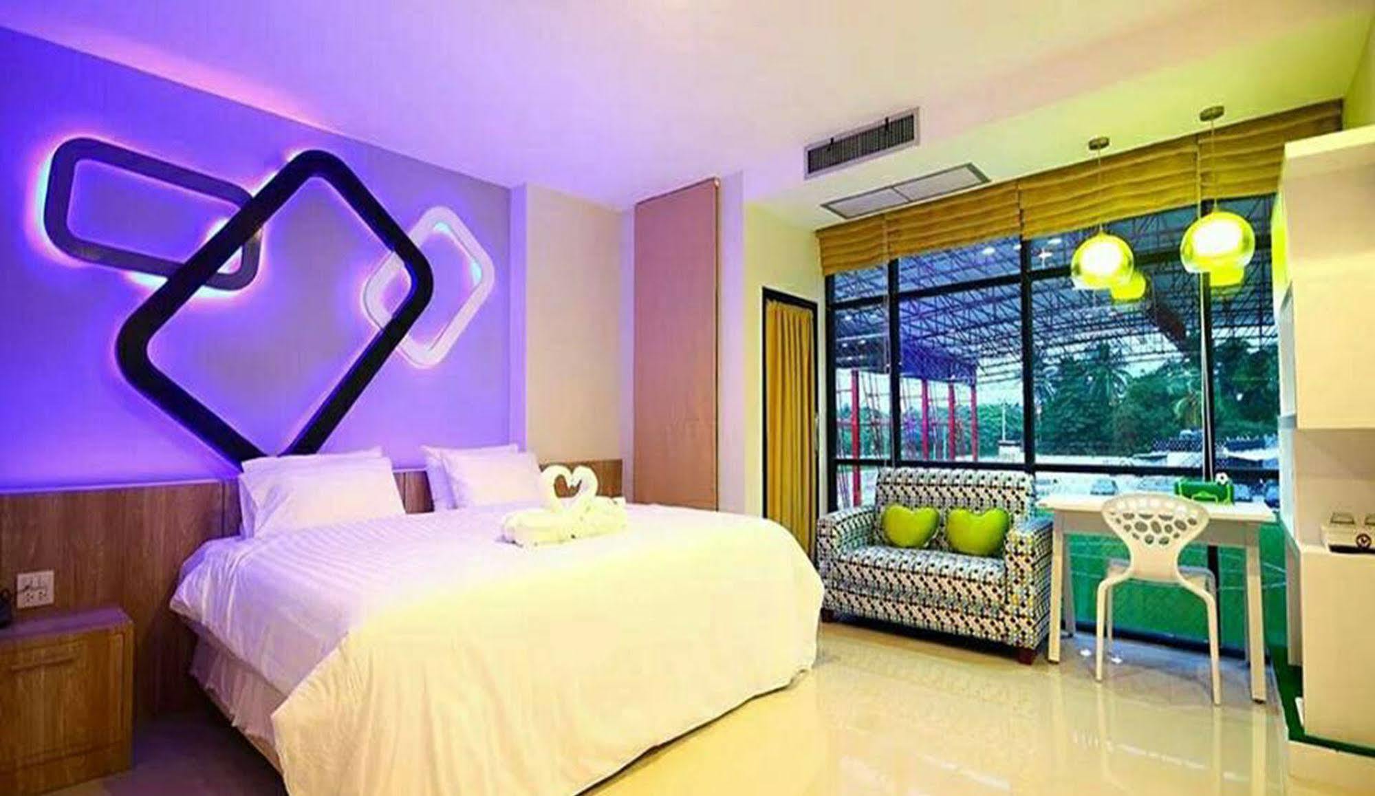 Phitsanulok United Hotel Eksteriør billede