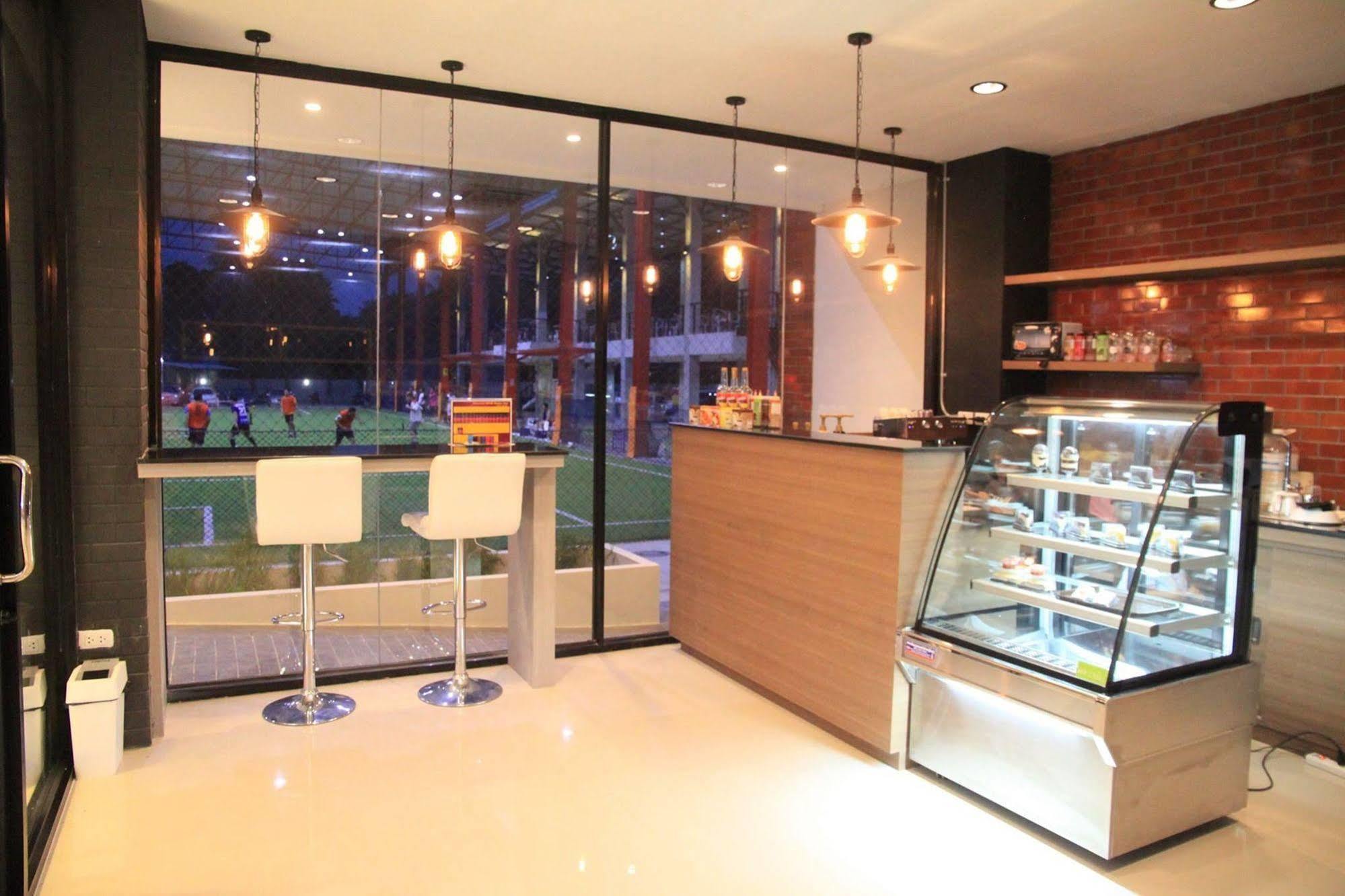 Phitsanulok United Hotel Eksteriør billede